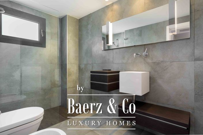 Image No.13-5 Bed Apartment for sale