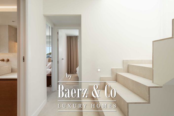 Image No.15-4 Bed Apartment for sale