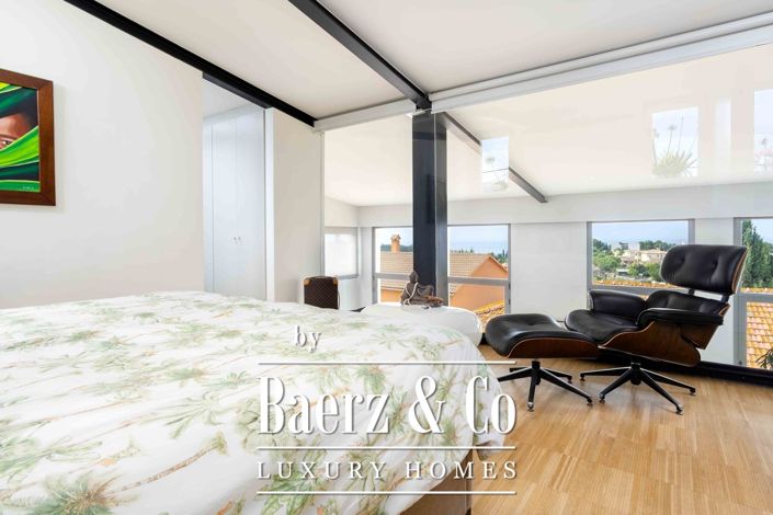 Image No.21-2 Bed Townhouse for sale