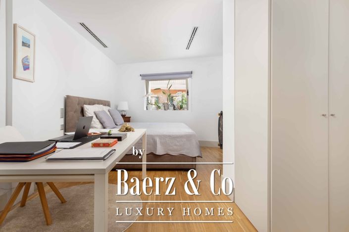 Image No.22-2 Bed Townhouse for sale