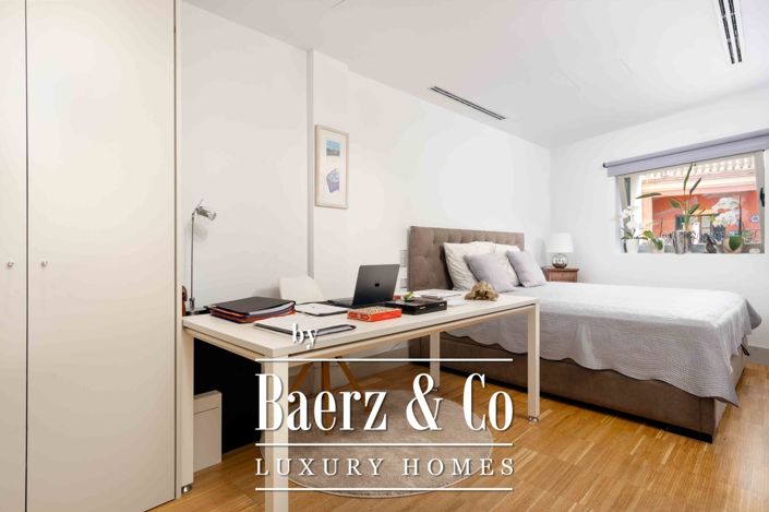 Image No.23-2 Bed Townhouse for sale