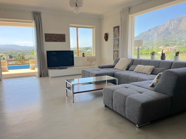 Image No.4-5 Bed Villa for sale