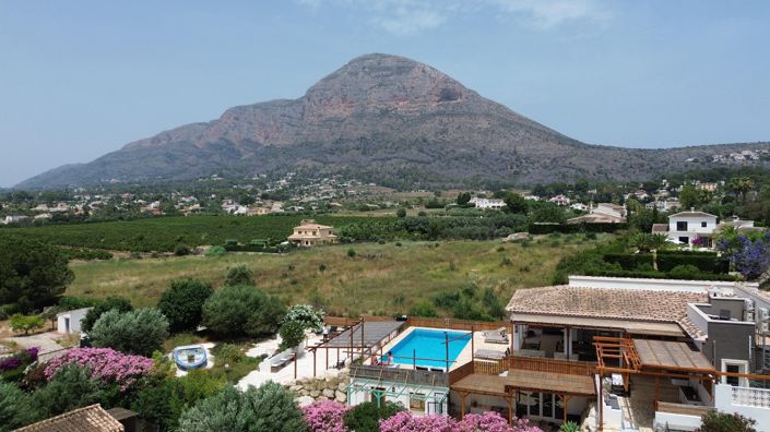 Image No.37-5 Bed Villa for sale