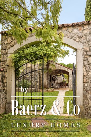 Image No.12-2 Bed House for sale