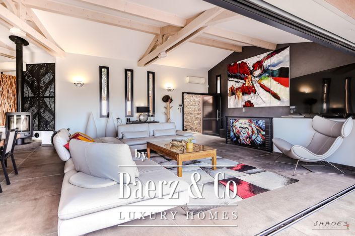 Image No.4-4 Bed Villa for sale