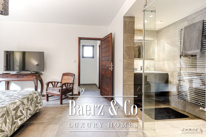 Image No.5-4 Bed Villa for sale