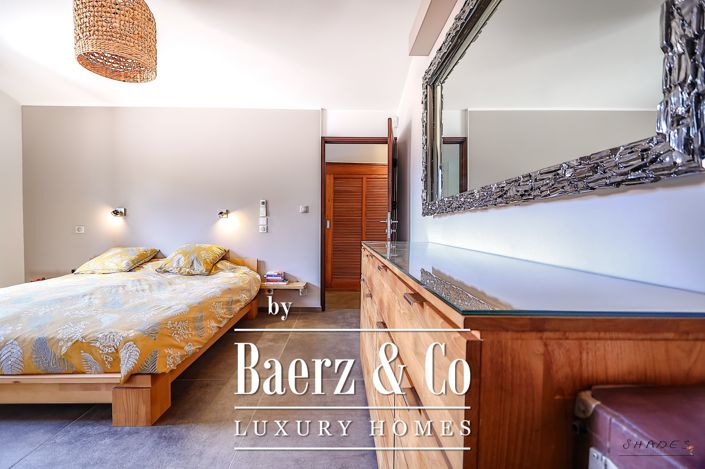 Image No.9-4 Bed Villa for sale