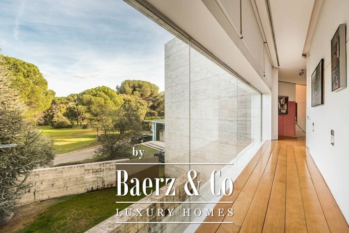 Image No.22-6 Bed Villa for sale