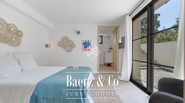 Image No.15-6 Bed Villa for sale