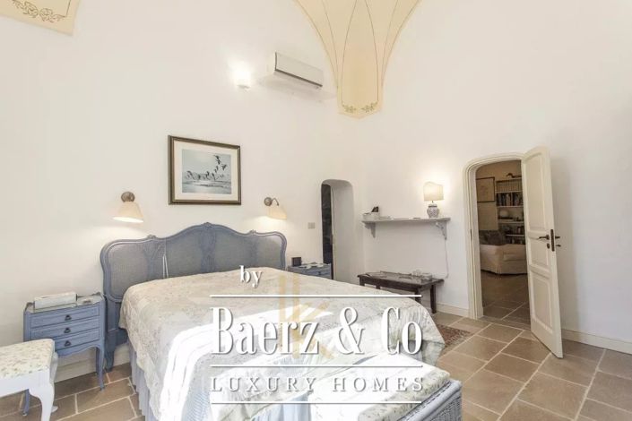 Image No.11-3 Bed Villa for sale