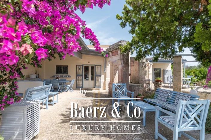 Image No.33-3 Bed Villa for sale