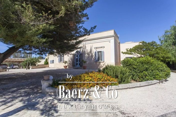 Image No.4-3 Bed Villa for sale