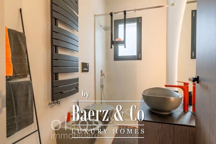 Image No.19-3 Bed Villa for sale