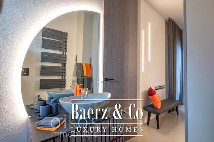 Image No.20-3 Bed Villa for sale