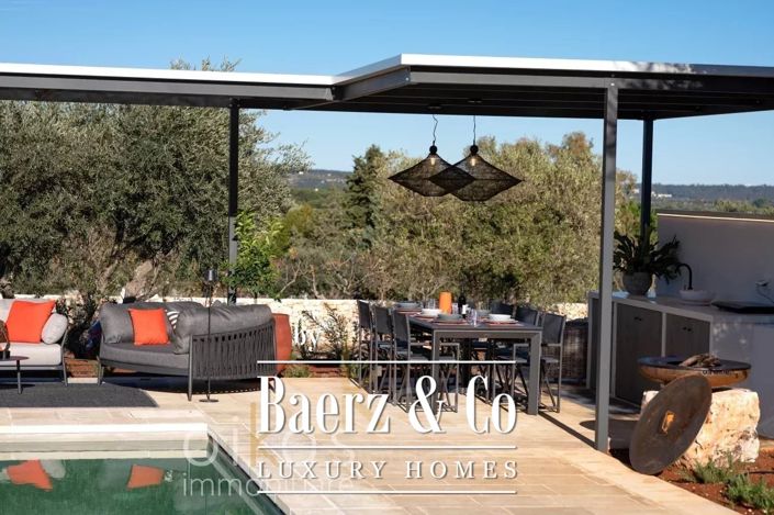 Image No.27-3 Bed Villa for sale