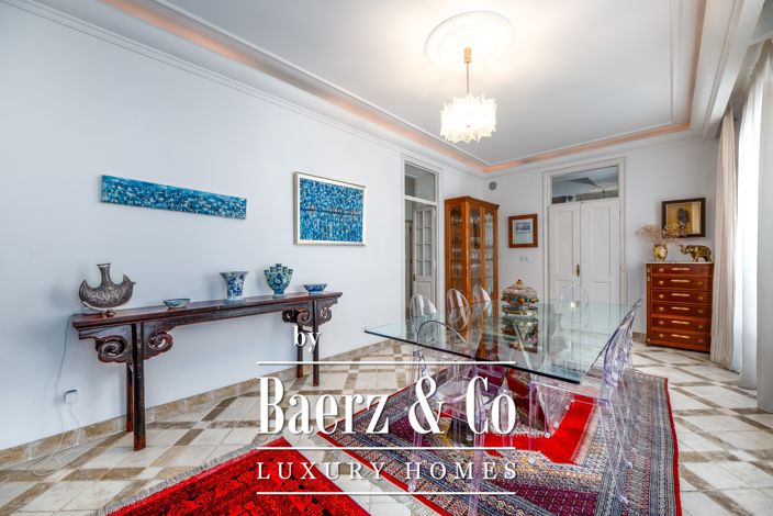 Image No.15-5 Bed House for sale