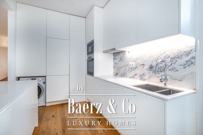 Image No.20-4 Bed Apartment for sale