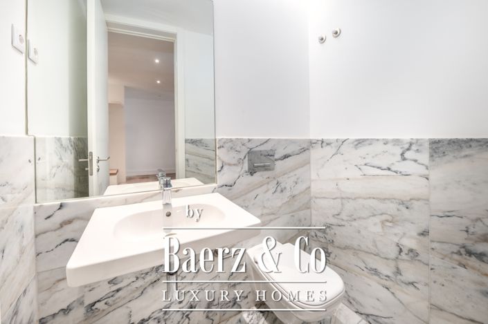 Image No.4-4 Bed Apartment for sale