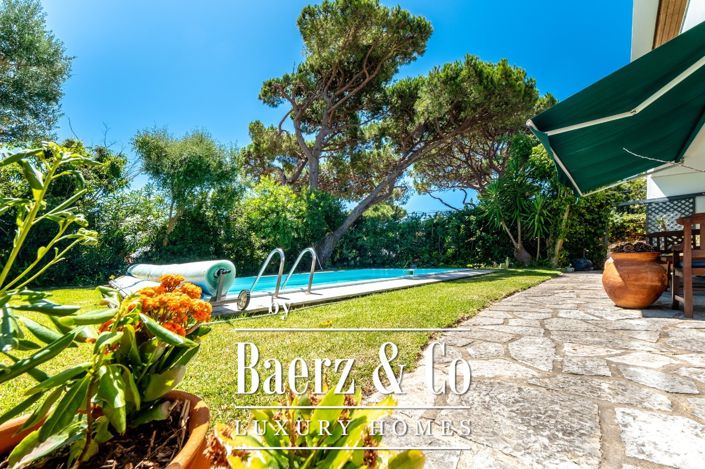 Image No.1-5 Bed House for sale