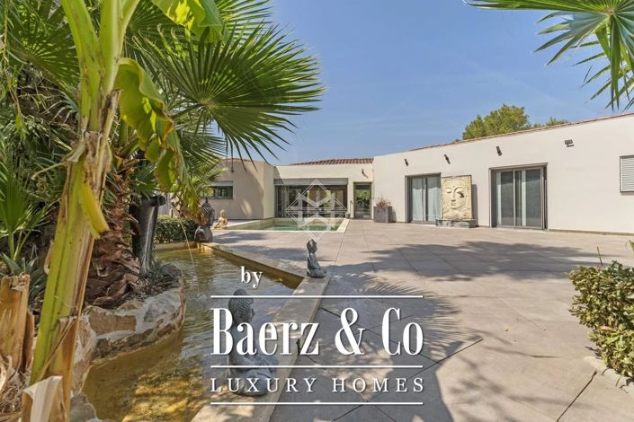 Image No.5-7 Bed Villa for sale