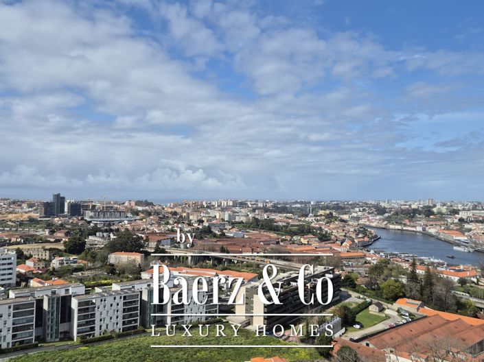 Image No.17-5 Bed Penthouse for sale