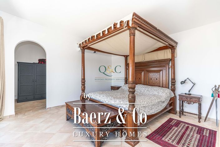 Image No.11-3 Bed Villa for sale