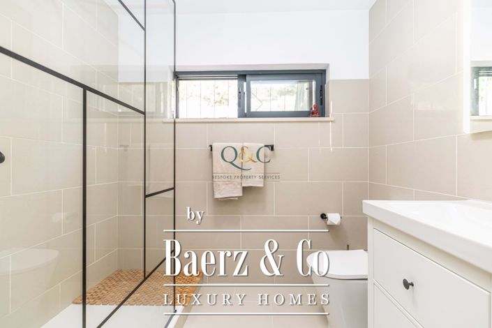 Image No.13-3 Bed Villa for sale