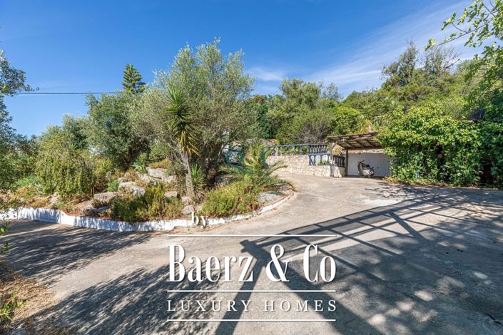 Image No.19-3 Bed Villa for sale