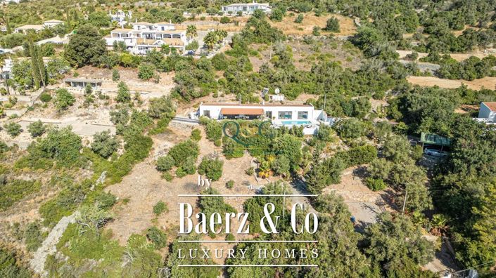 Image No.20-3 Bed Villa for sale