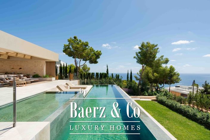 Image No.1-6 Bed Villa for sale