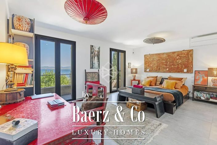 Image No.11-3 Bed Villa for sale