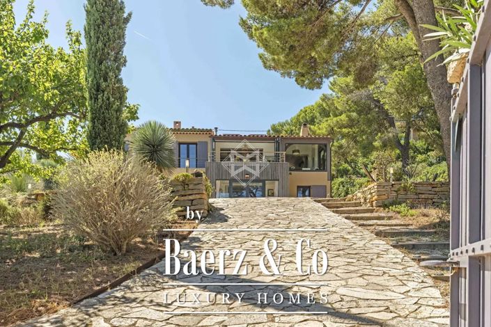 Image No.4-3 Bed Villa for sale