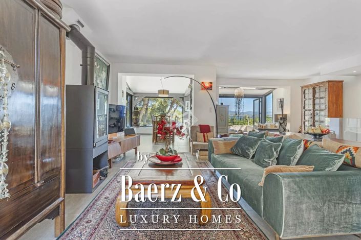 Image No.7-3 Bed Villa for sale