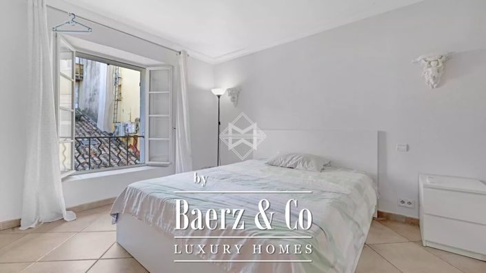 Image No.6-3 Bed Apartment for sale