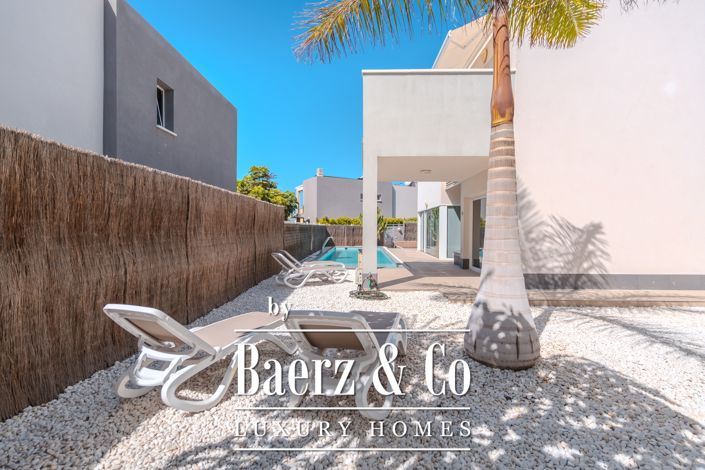 Image No.11-3 Bed Villa for sale