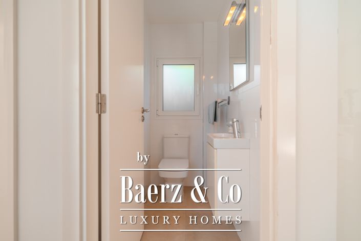 Image No.18-3 Bed Villa for sale