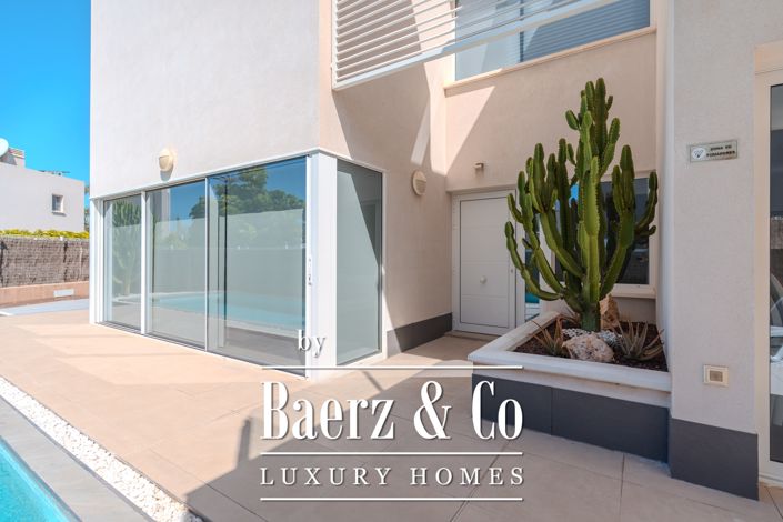 Image No.41-3 Bed Villa for sale