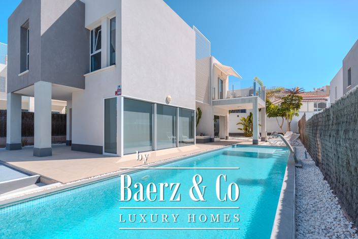 Image No.43-3 Bed Villa for sale