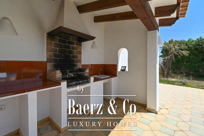 Image No.12-5 Bed Villa for sale