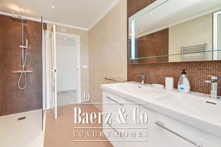 Image No.4-5 Bed Villa for sale