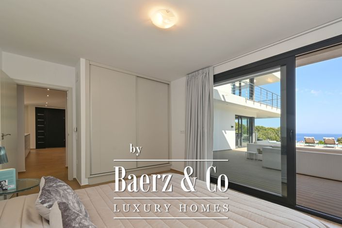 Image No.13-4 Bed Villa for sale