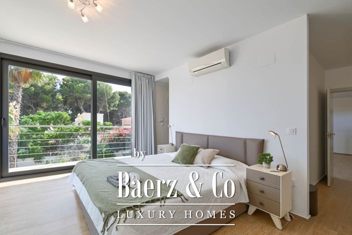 Image No.19-4 Bed Villa for sale