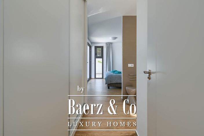 Image No.34-4 Bed Villa for sale