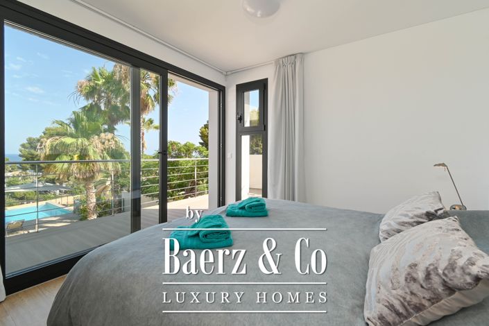 Image No.35-4 Bed Villa for sale