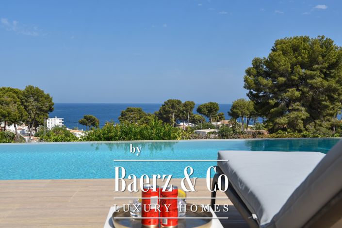 Image No.43-4 Bed Villa for sale