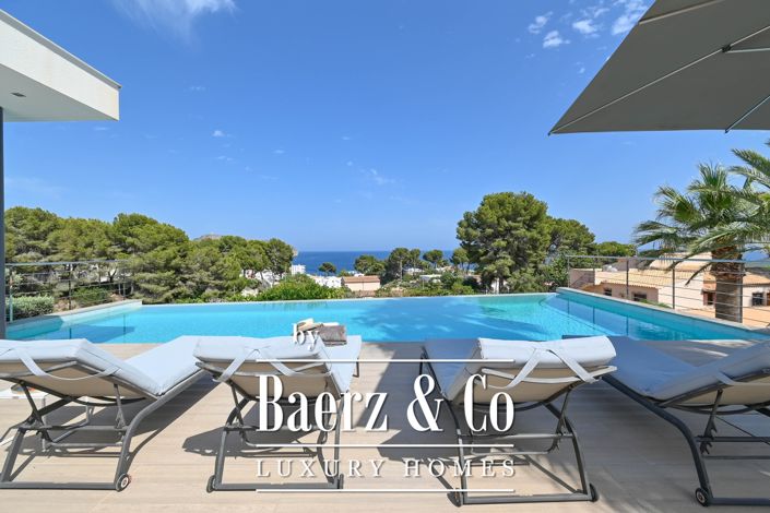 Image No.8-4 Bed Villa for sale