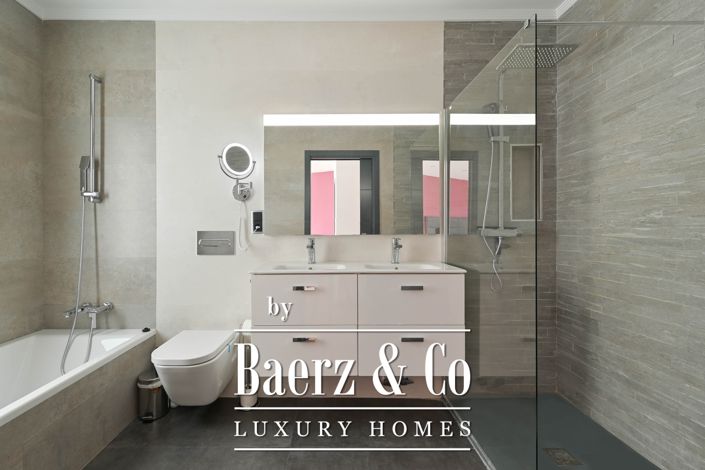 Image No.16-5 Bed Villa for sale