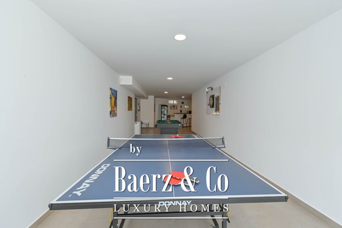 Image No.28-5 Bed Villa for sale