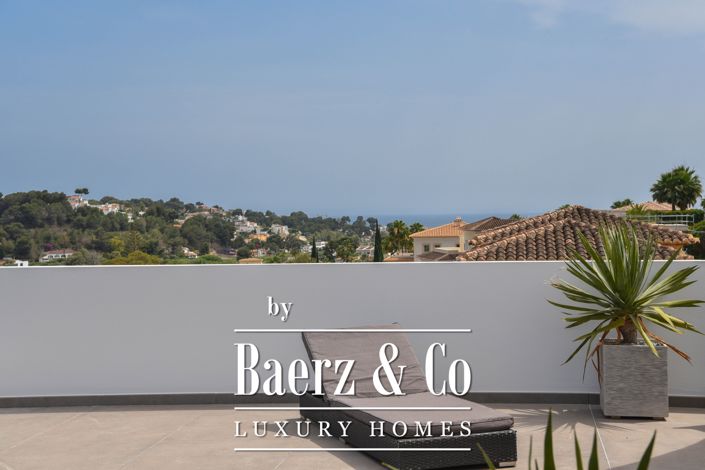 Image No.50-5 Bed Villa for sale