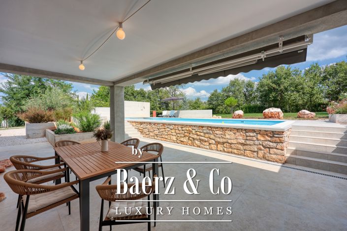 Image No.12-4 Bed Villa for sale